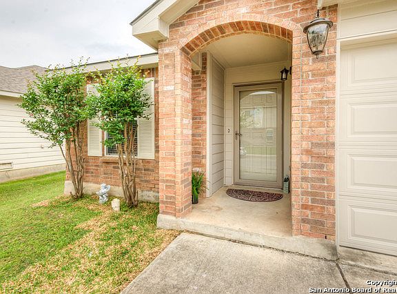 3rd image of 6015 Valparaiso Way