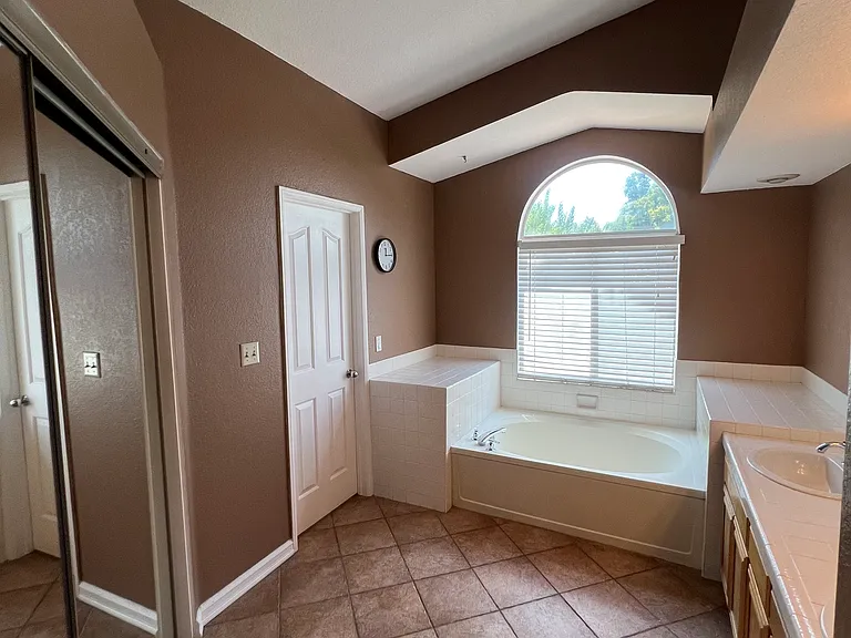 Primary Bedroom Bathroom