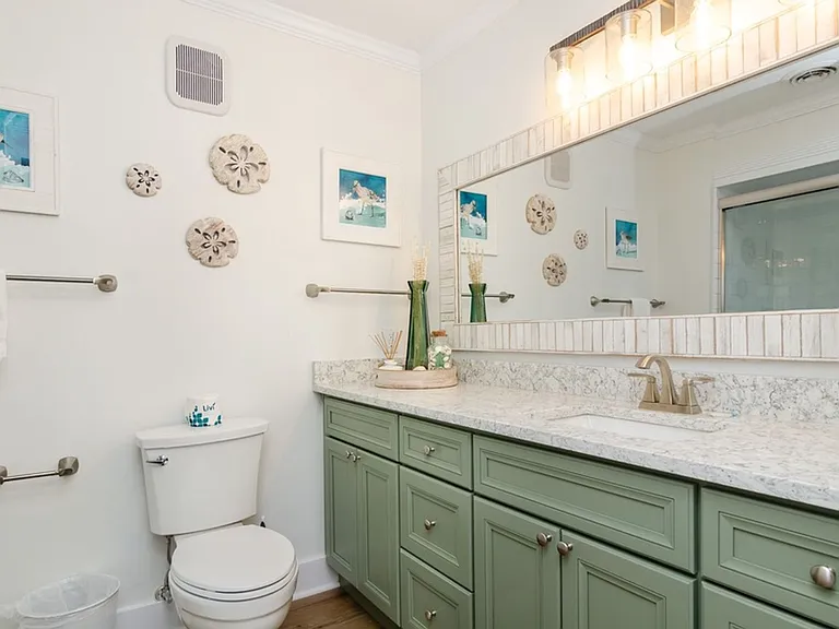 2504 N Lumina Ave #C — Photo 21