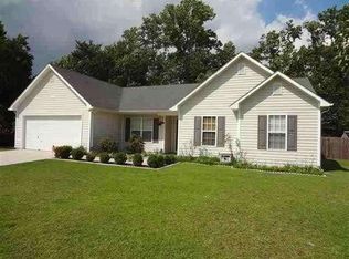 107 Fall Dr, Jacksonville, NC 28540