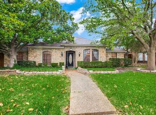 3020 Laguna Dr, Plano, TX 75023