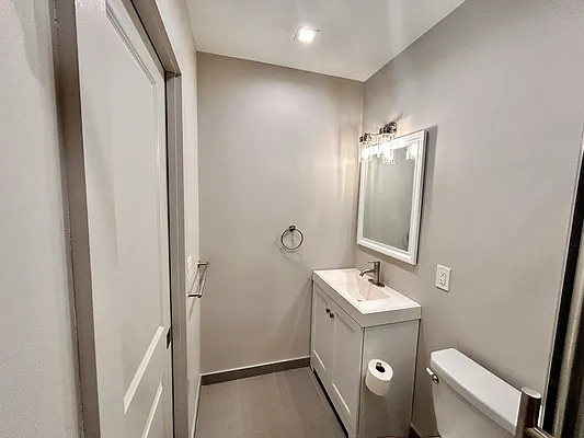 Rented by Fifth & Forever LLC | media 25