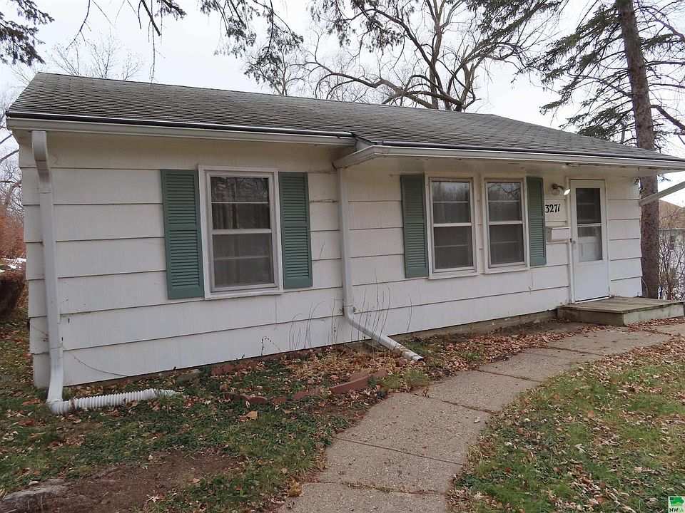 1st image of 3271 Pierce St