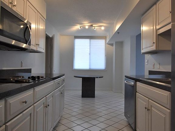 4th image of 5809 Nicholson Ln APT 711