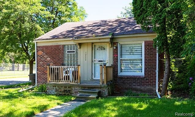1st image of 10444 Wayburn St