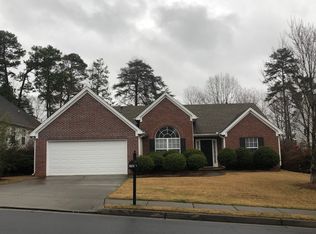 3780 Crescent Walk Ln, Suwanee, GA