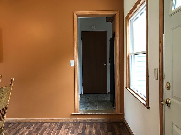 Dining room towards kitchen