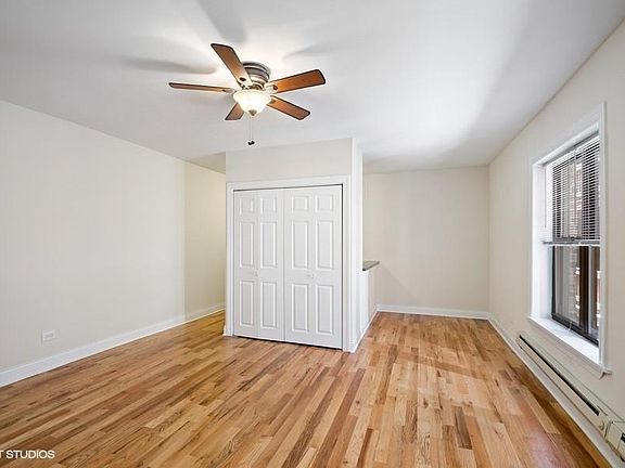 3rd image of 815 W Cornelia Ave #101