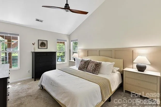 4131 Huntmeadow Dr — Photo 9
