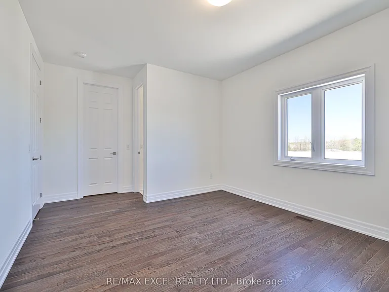 24 Sunny Acre Cres — Photo 35