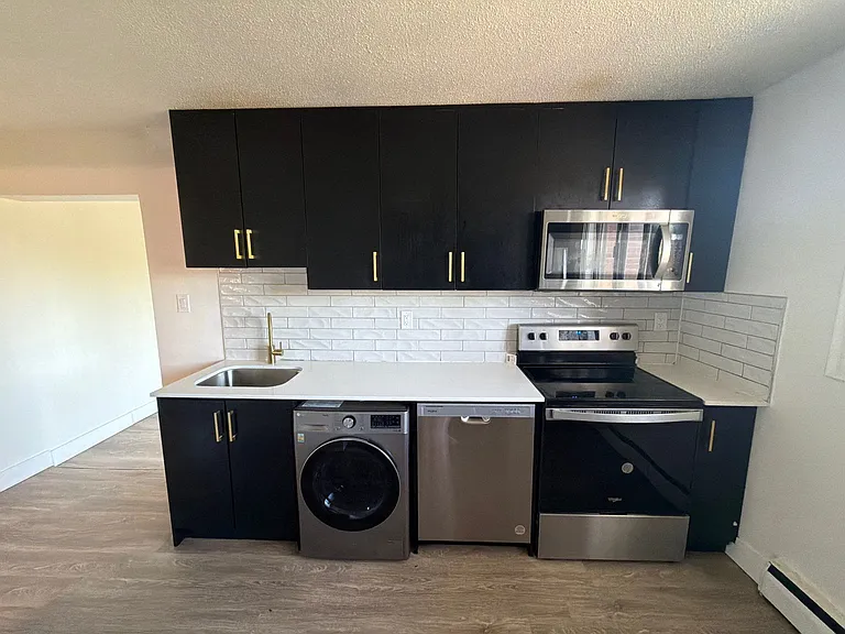 280 Lorne Ave #23 — Photo 8