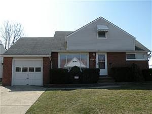1st image of 21360 Carol Dr