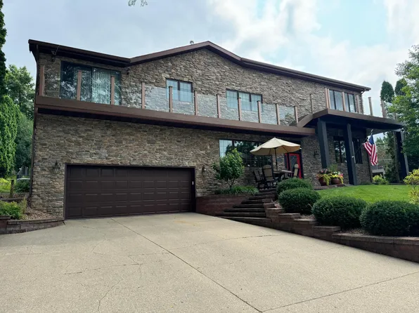 1428 Edgewater Dr, Albert Lea, MN 56007