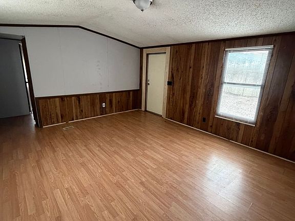 5th image of 6004 S Highway 161 #10