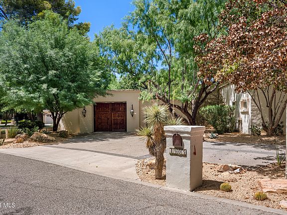 5th image of 4905 Olmos St