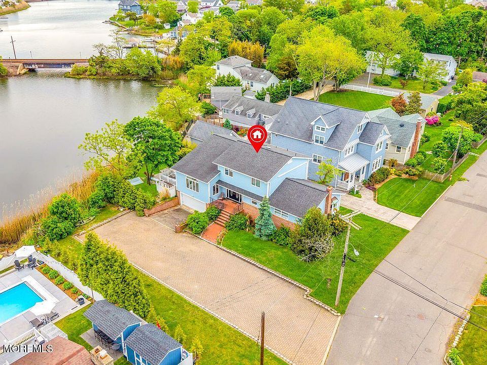 1st image of 608 Cedarcrest Drive