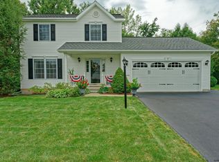 7 Mill Run, Rensselaer, NY 12144