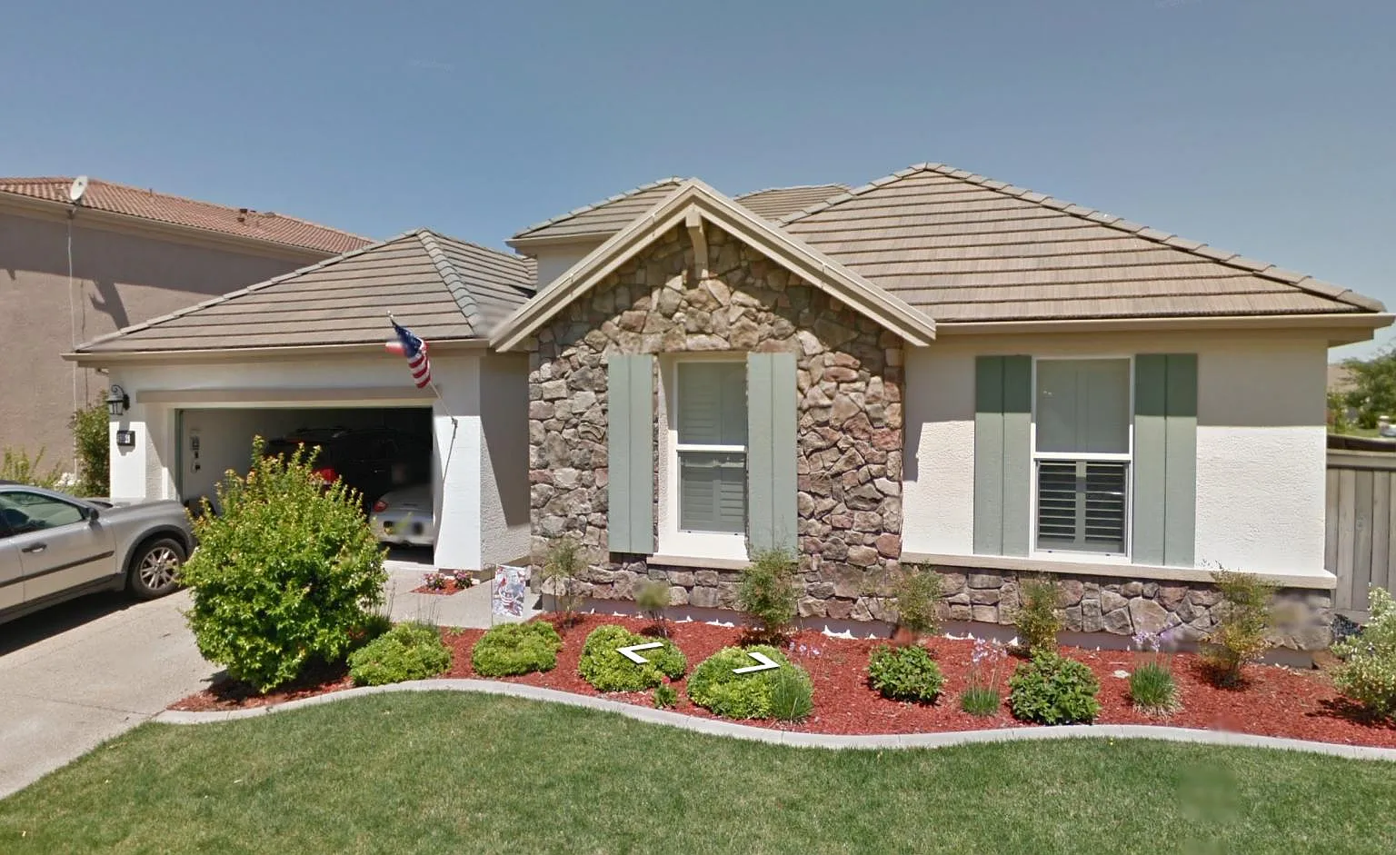 4 bed, 2734 sqft, $3,400 — Photo 1