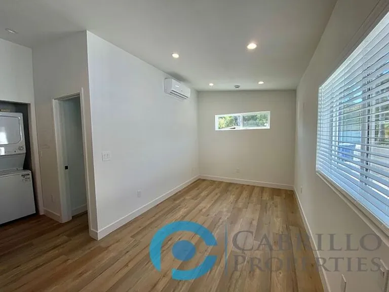 5065 Chaparral Way — Photo 3