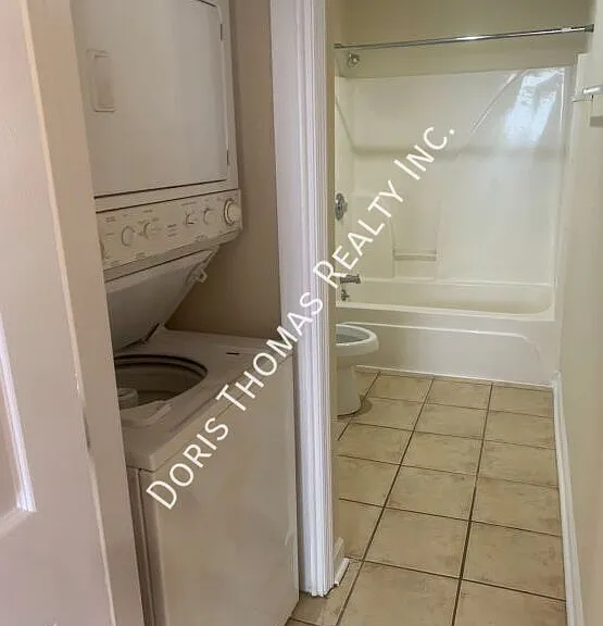 2705 Stevens St — Photo 5