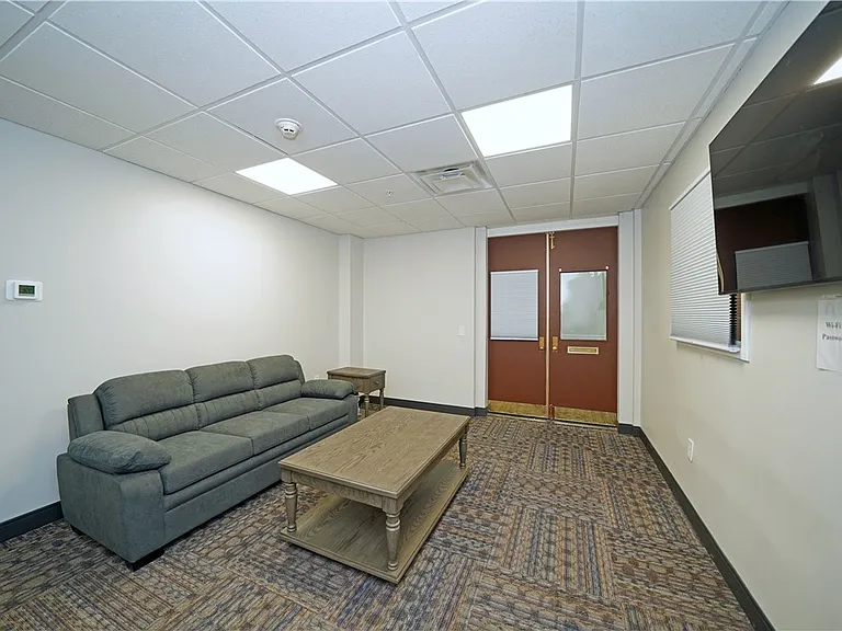 184 N Main St #207 — Photo 18
