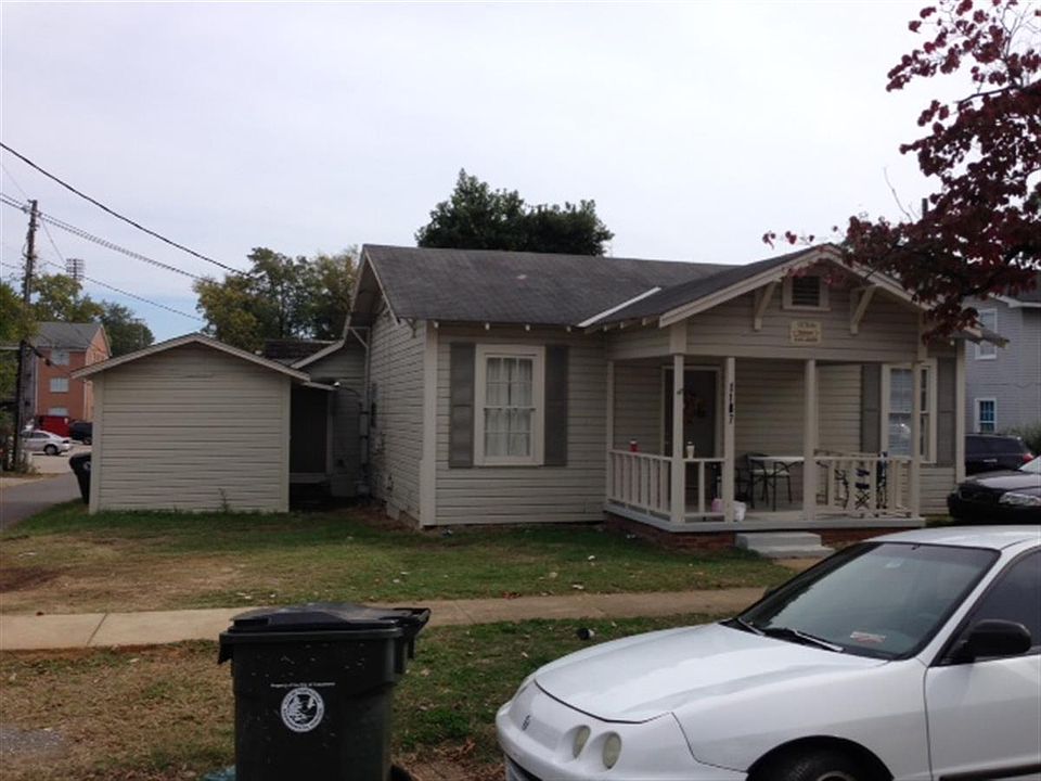 1st image of 1107 7th Ave
