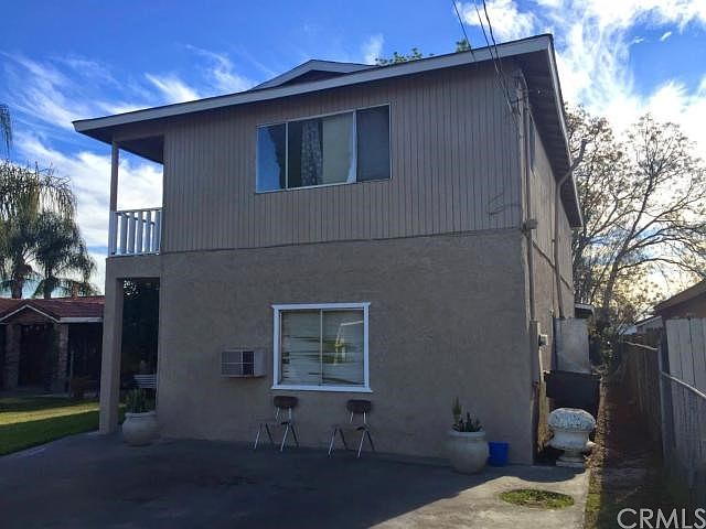 1st image of 1483 W 10th St