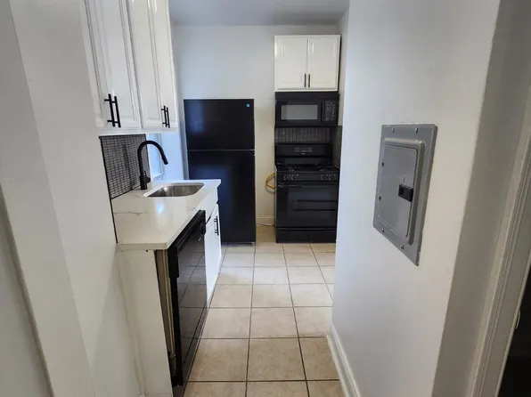 15 Olean Ave #41E, Jersey City, NJ 07304