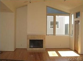 3rd image of 715 Manhattan Ave