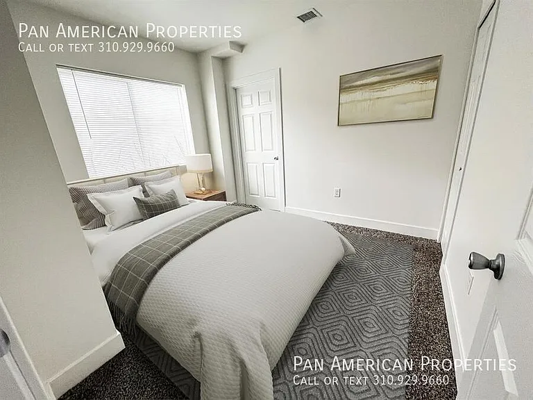 1029 S Montebello Blvd #D — Photo 11