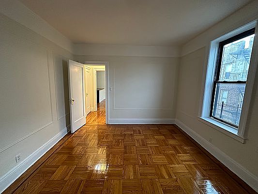 5th image of 43-18 44th St #2B