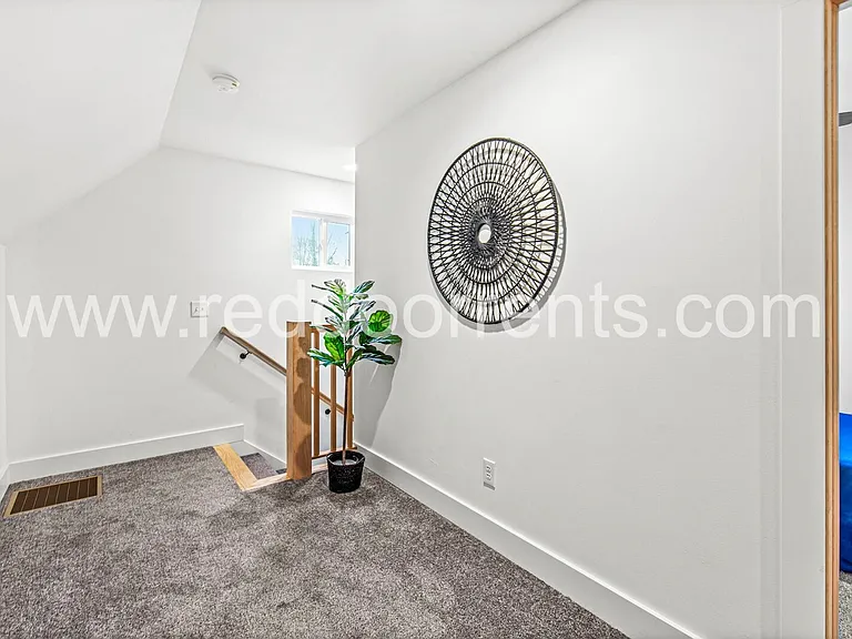 1619 N Tacoma Ave — Photo 10