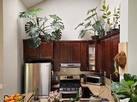 3rd image of 9896 Scripps Westview Way Unit 273