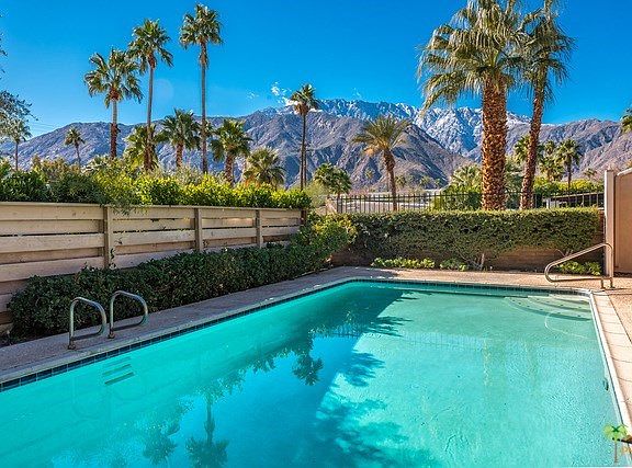 Snow Capped San Jacinto Mountains!