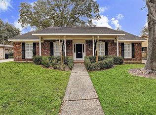 10723 Tupper Lake Dr, Houston, TX 77042