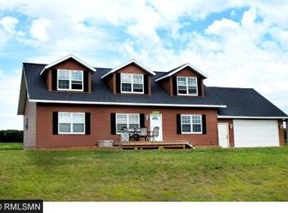 7002 Reed Ct, South Haven, MN 55382