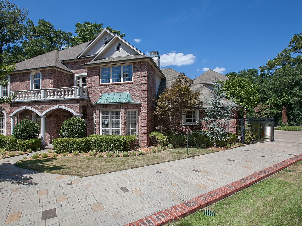Beautiful custom built home