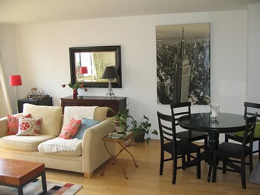 Rented by NY NY Condo, Inc | media 8