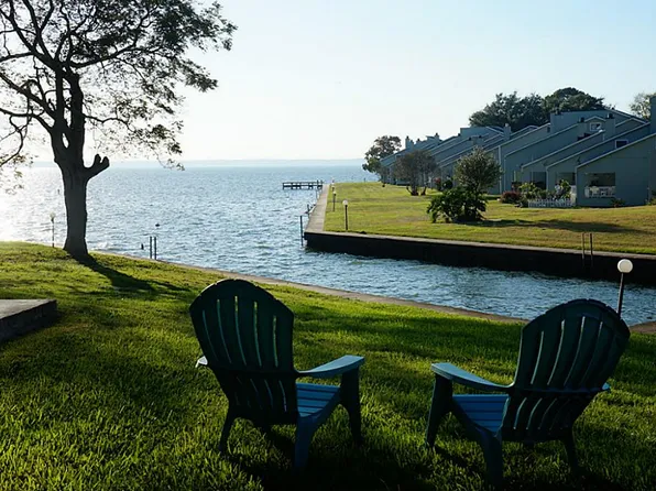 100 Edgewater Dr Unit 30, Livingston, TX 77351