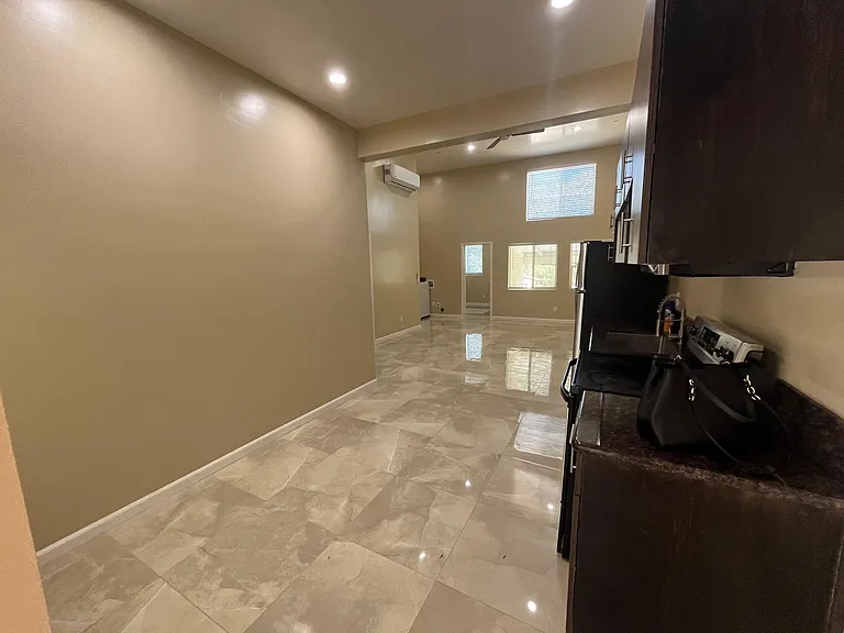 2739 Eltinge Dr — Photo 27
