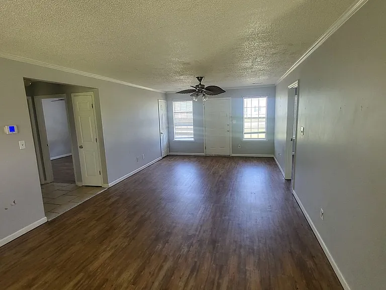 710 Macey St — Photo 4