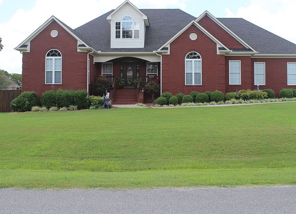 1st image of 88 Erica Dr