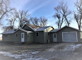 306 3rd St, Superior, IA 51363