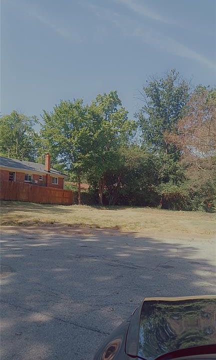 2nd image of 8015 Noel Ct
