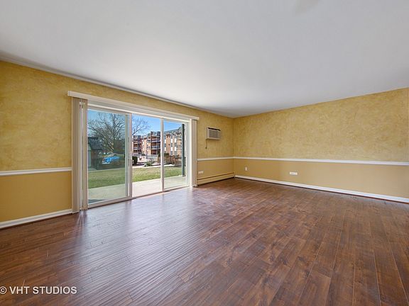 4th image of 4220 Saratoga Ave APT 109