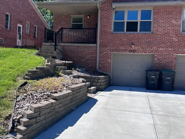 6021 Birch St, Omaha, NE 68104