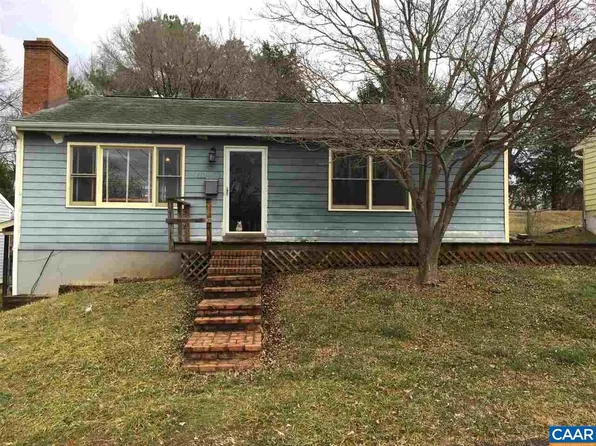 1212 Agnese St, Charlottesville, VA 22901