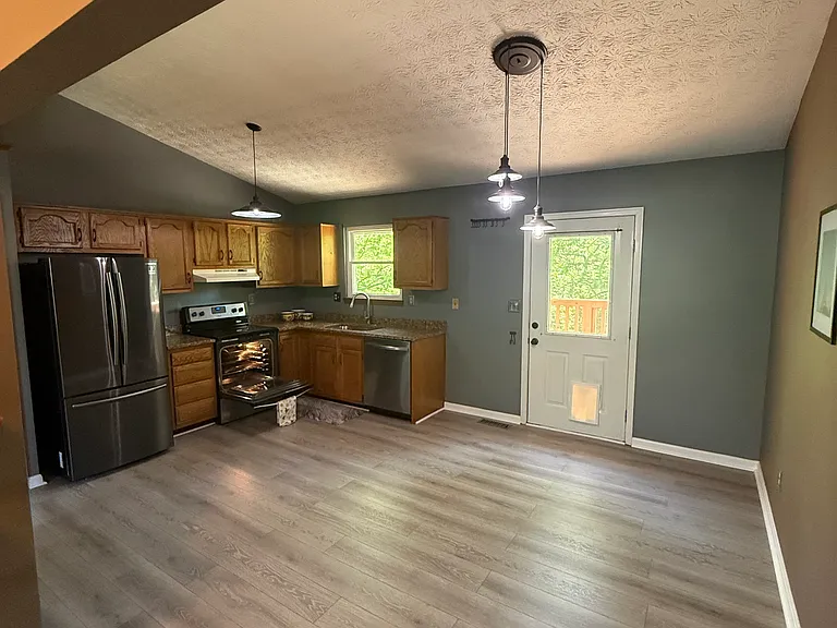 2640 Ridgecrest Ln — Photo 10