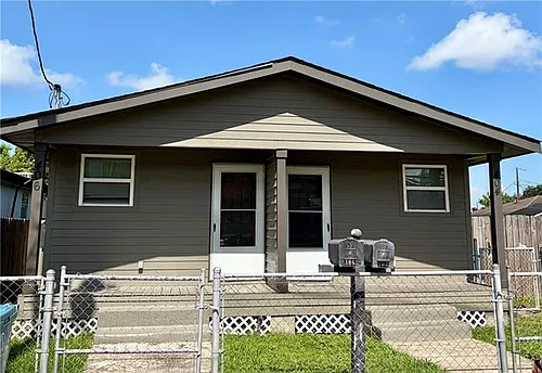 406 Lafitte St Photo 1