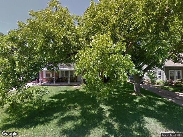 2nd image of 302 E 4th Ave
